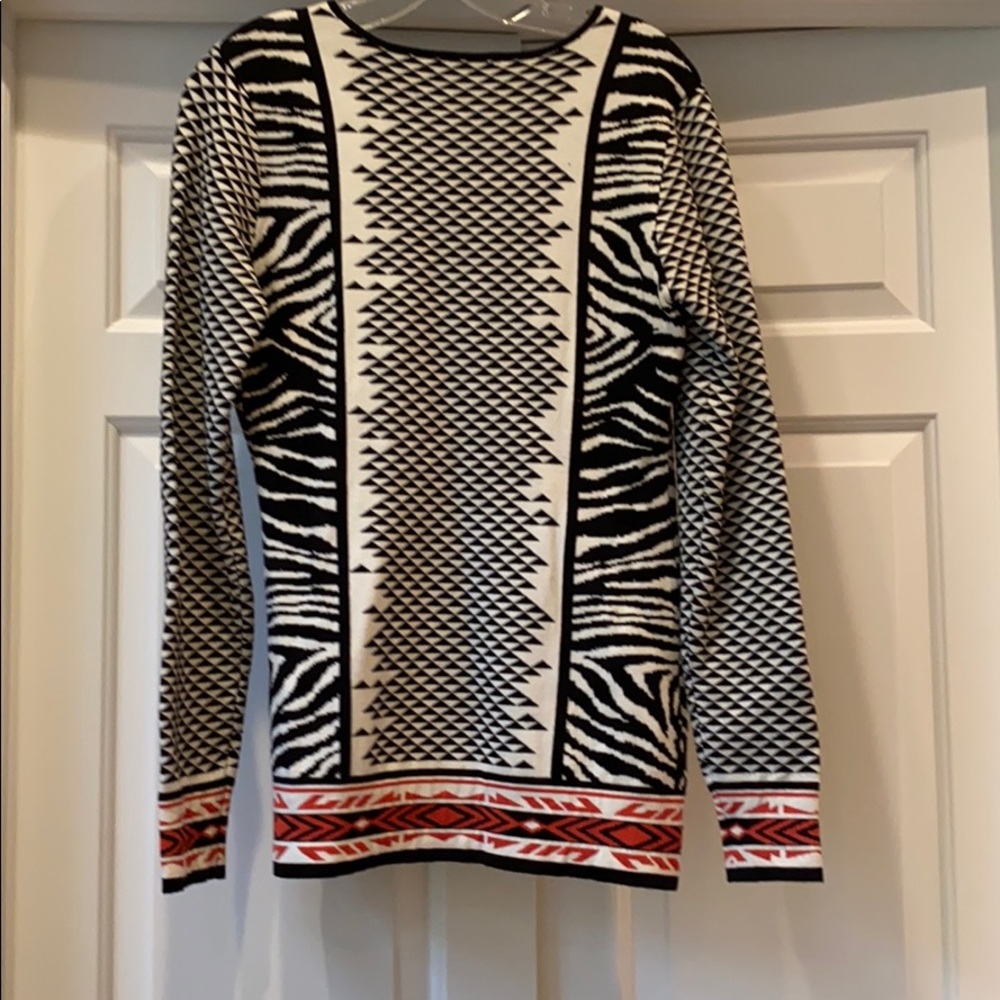 Cool Pattern Sweater - image 3